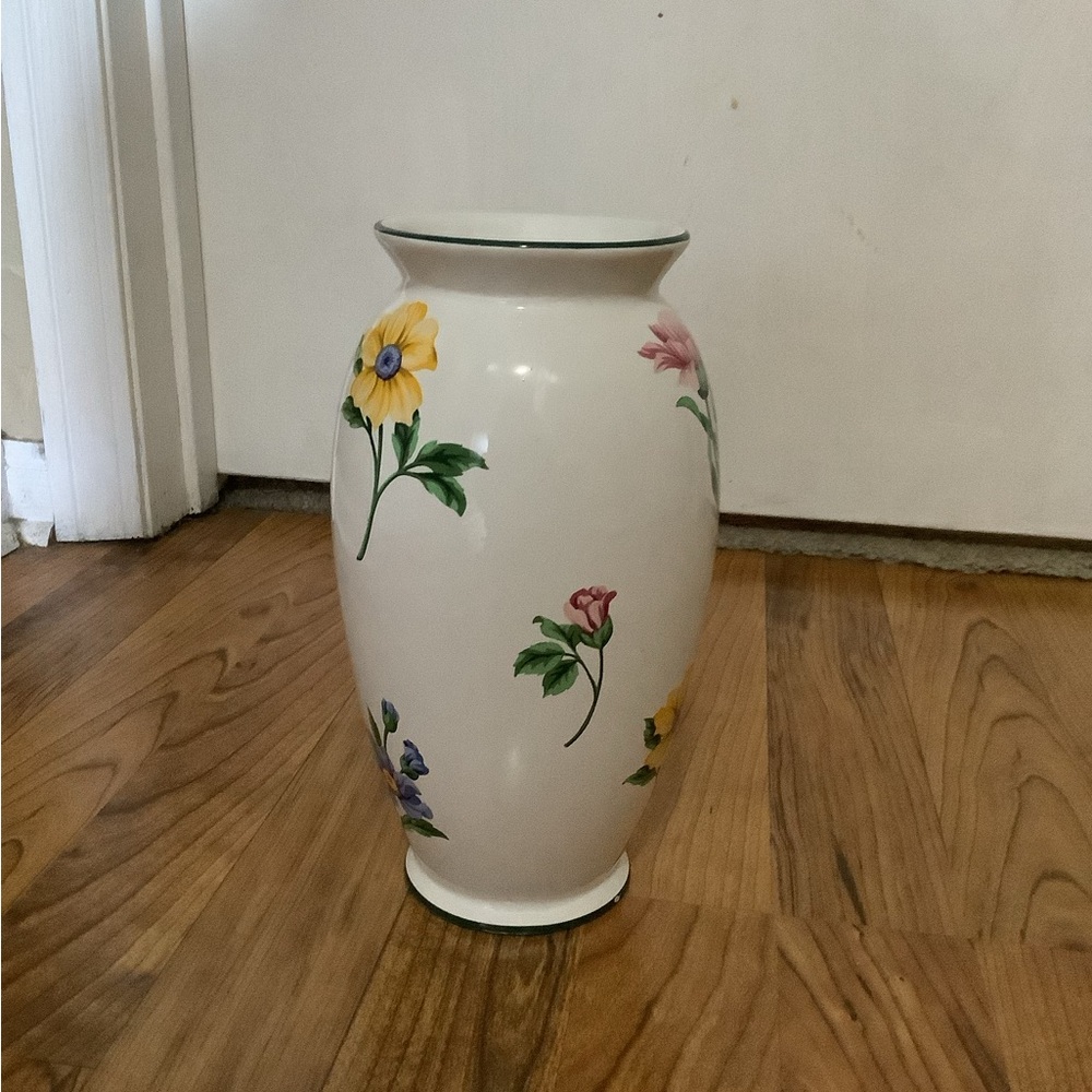 Tiffany and Company Floral Ceramic Vase - White with Multicolor Accents